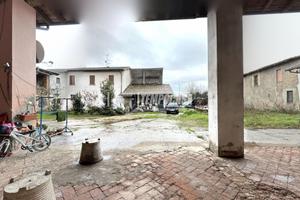 APPARTAMENTO IN CASCINA DI 73 MQ C.A.