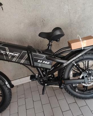 bici elettrica 200km auton acceleratore 