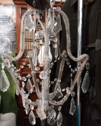 lampadario stile Liberty 