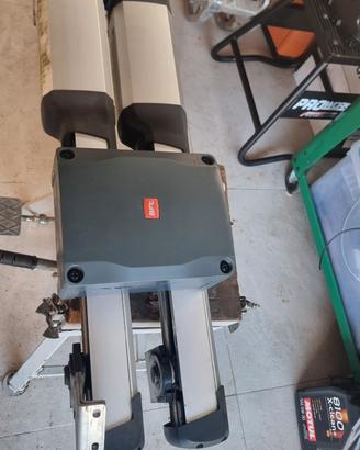 KIT BFT PER CANCELLO A DUE ANTE