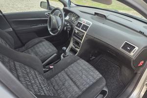 Peugeot 307 1.6benzina e GPL 