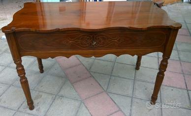 Scrivania fine ’800 con cassetto intarsiato