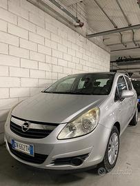 Opel corsa 1.3 tdci