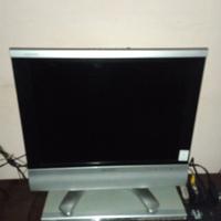 TV LCD 20 pollici SHARP no DVBT2 e DVD