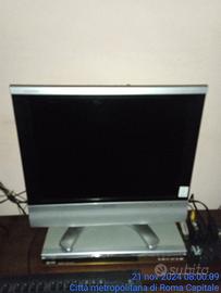 TV LCD 20 pollici SHARP no DVBT2 e DVD