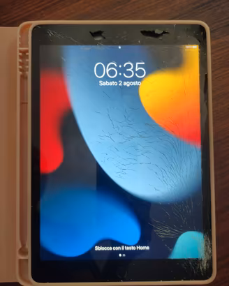 iPad 9 (SCHERMO ROTTO)
