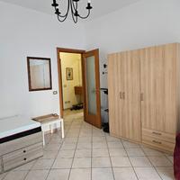 Ampia singola metropolitana