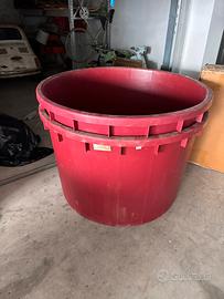 Mastelli in plastica per vendemmia