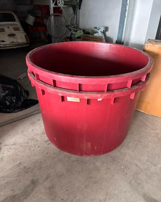 Mastelli in plastica per vendemmia