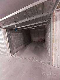 Box in Via Arona 12 Rho