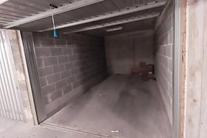 Box in Via Arona 12 Rho
