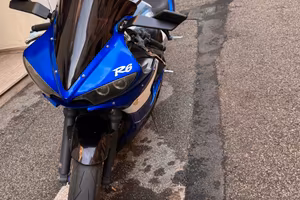 Yamaha r6