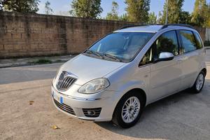 Lancia MUSA 1.3 Mjt 95 CV 5th Avenue anno 2011