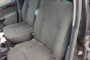 Sedile anteriore sx DACIA DUSTER del 2012