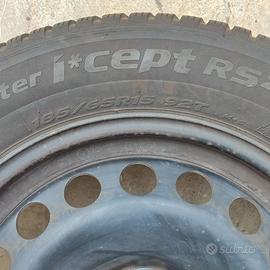 Set di cerchi completi di gomme invernali per POLO