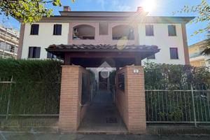 2 LOCALI A FIORANO MODENESE