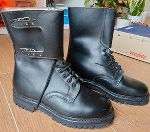 anfibi militari fanteria 