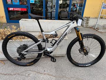 ebike AMFLOW PL CARBON tg M AVINOX M1 800wh usata