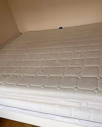 Materasso matrimoniale in lattice