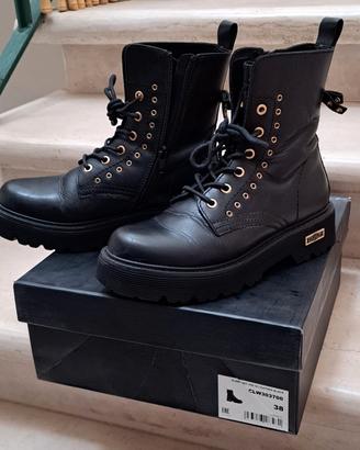 Anfibi Cult da donna n. 38