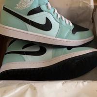 Air Jordan Mid