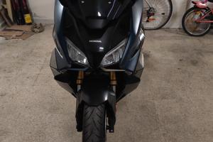 Honda Forza 750 2023