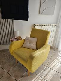 Poltrona in tessuto 