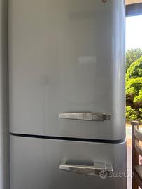 SMEG S32STRP3 Silver  Per pezzi di ricambio