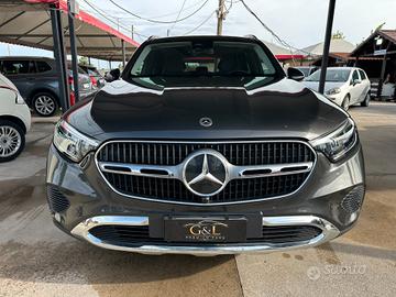 MERCEDES*GLC*220D*4MATIC*LED*NAVI*KAMERA*SPORT*AUT