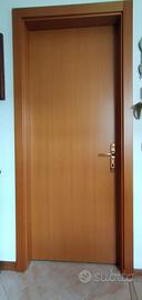 3 Porte in legno per interni