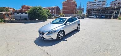 Volvo V40 D2 1.6 Momentum
