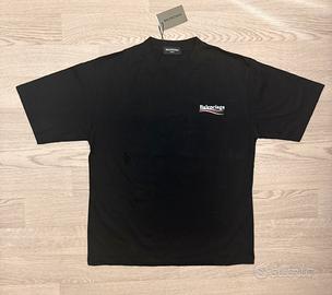 T-Shirt Balenciaga