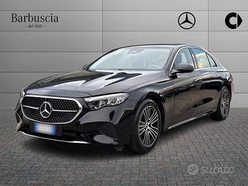 Mercedes-Benz Classe E Classe E- W214 Berlina...