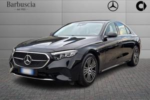 Mercedes-Benz Classe E Classe E- W214 Berlina...