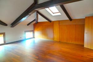 Ufficio ultimo piano in palazzo storico