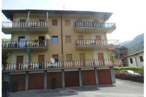 Immobile in asta di 80 m² con 3 locali e box auto 