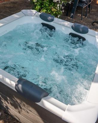 Vasca Idromassaggio MSPA Oslo Plus come nuova