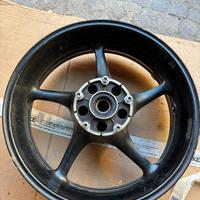 Coppia cerchi r6 2006/2016 con Dischi