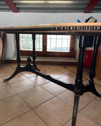 Tavolo antiquario