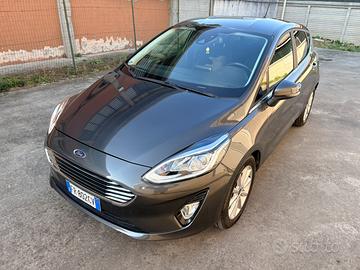 Ford Fiesta 1.1 benzina