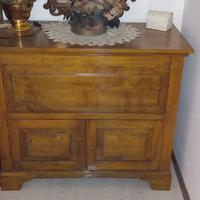 Madia antica + vetrina