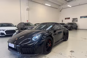 PORSCHE 911 TARGA 4 GTS Cabriolet 541CV KM. 4.95