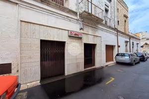 2 LOCALI A NARDÒ