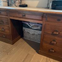 Scrivania ministeriale vintage