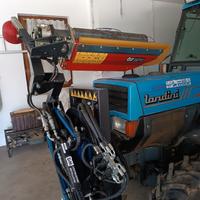 Macchina per diserbo meccanico