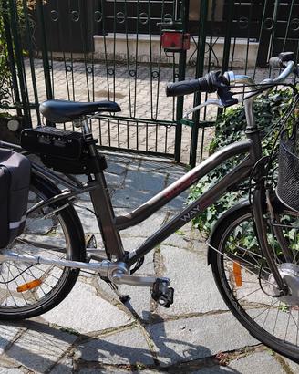 Bicicletta assistita Wayel da donna.