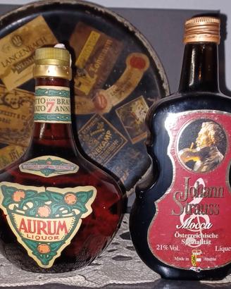 2 LIQUORI AURUM 7 ANNI E JOHANN STRAUSS MOCCA AUS
