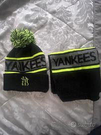 Set invernale cappello e sciarpa