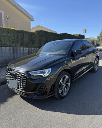 Audi Q3 sportback S-line