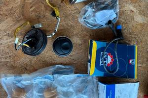 Vari ricambi Alfa Romeo 166 mk1